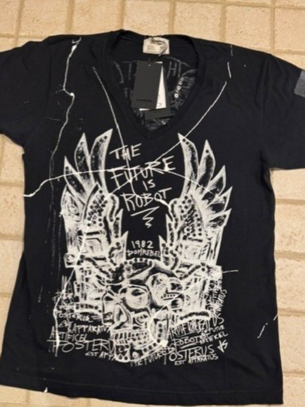 New Rare V-neck Dom Rebel T-shirt with over studded 300 Swarovski M DOMREBEL